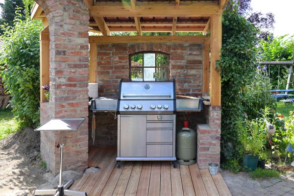 Propane Grill Assembly in Hudson