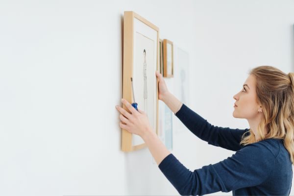 Picture Hanging Service in Hudson